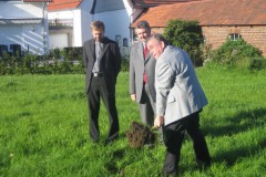 img_fotos_handwerkerdorf_1-spatenstich-und-baubeginn-2006-07_006